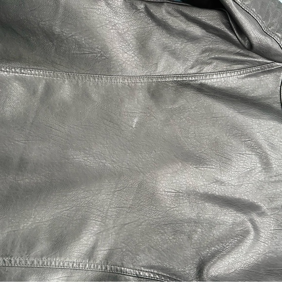 vegan leather jacket! only worn once - Picture 7 of 12